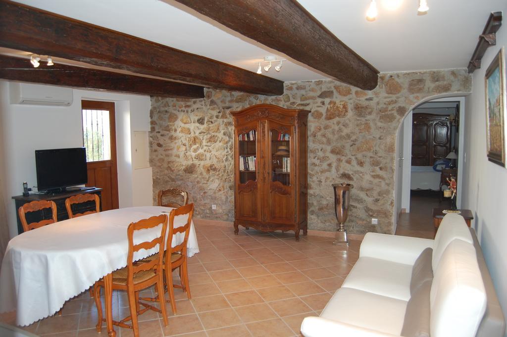 Chateau De La Clapiere Hyères Quarto foto
